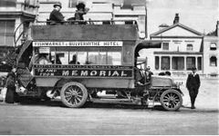 Omnibus-on-Marina-opposite-East-Ascent.-1907.